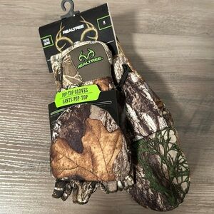 Realtree Youth Camouflage Pop-Top Gloves
